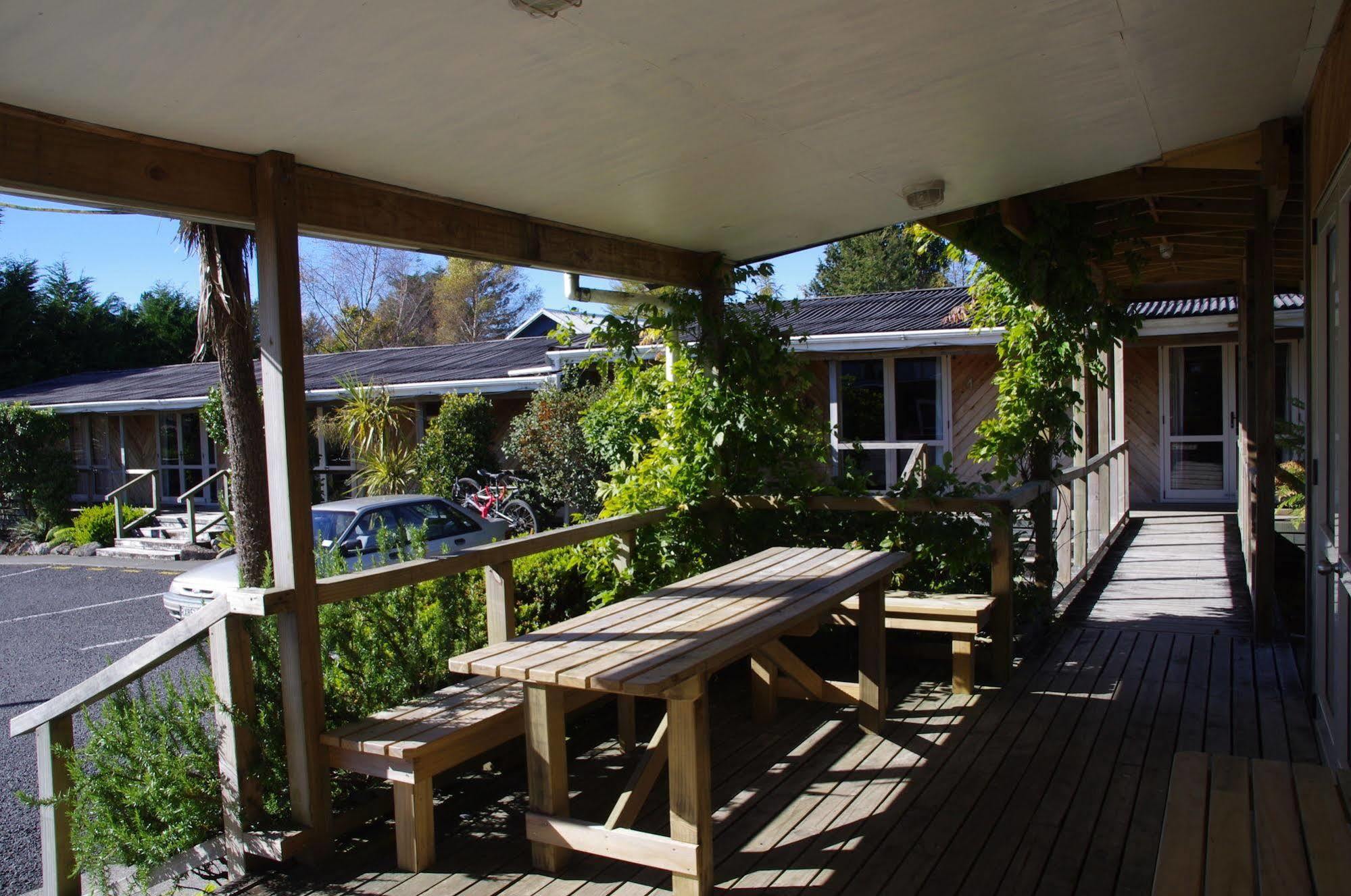 Plateau Lodge Нешънъл Парк Екстериор снимка