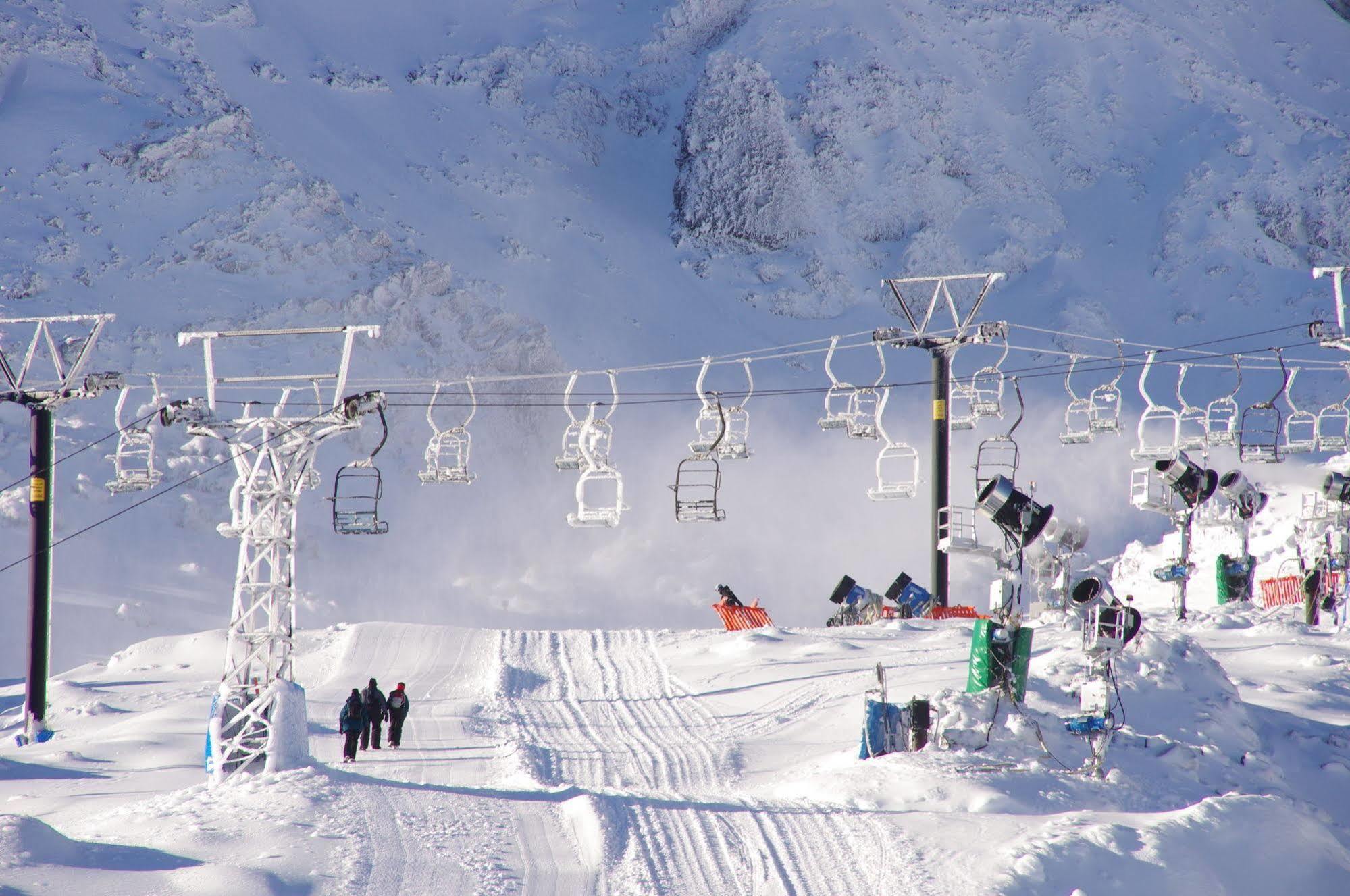 Plateau Lodge Нешънъл Парк Екстериор снимка